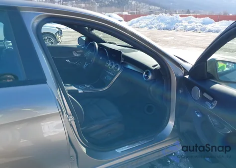 2020 Mercedes-Benz C 300 4Matic from USA, damaged, VIN 55SWF8EB8LU324948